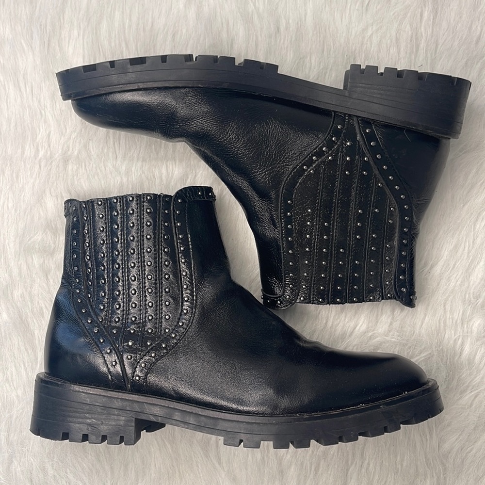 Zara Black Leather Chelsea Boots With Studs Sz40/9